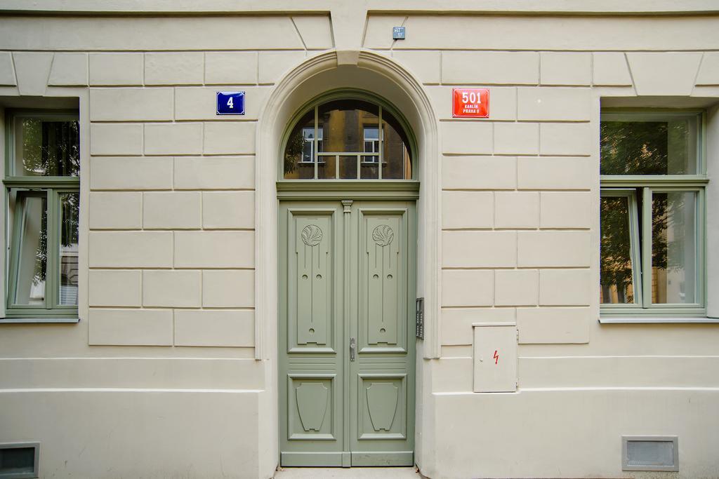 Apartment Gesse Brezinova Praga Exterior foto